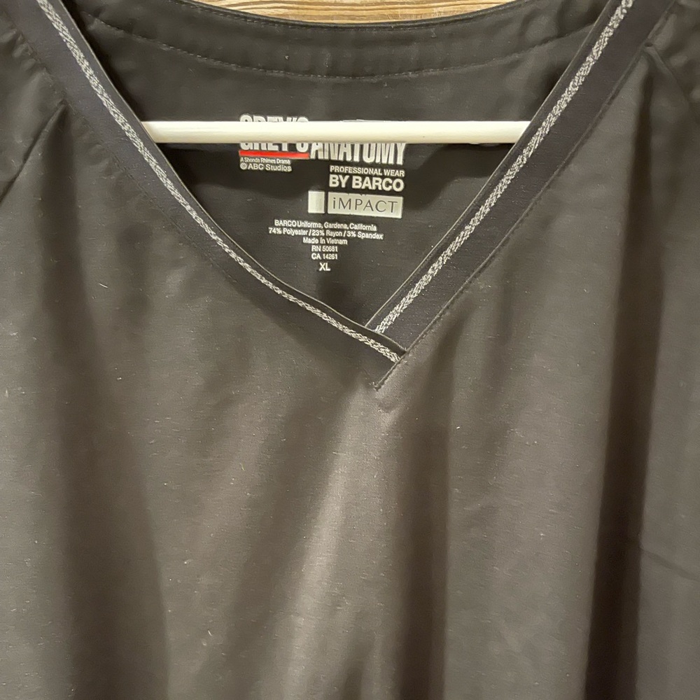Grey’s Anatomy Impact by Barco scrub top